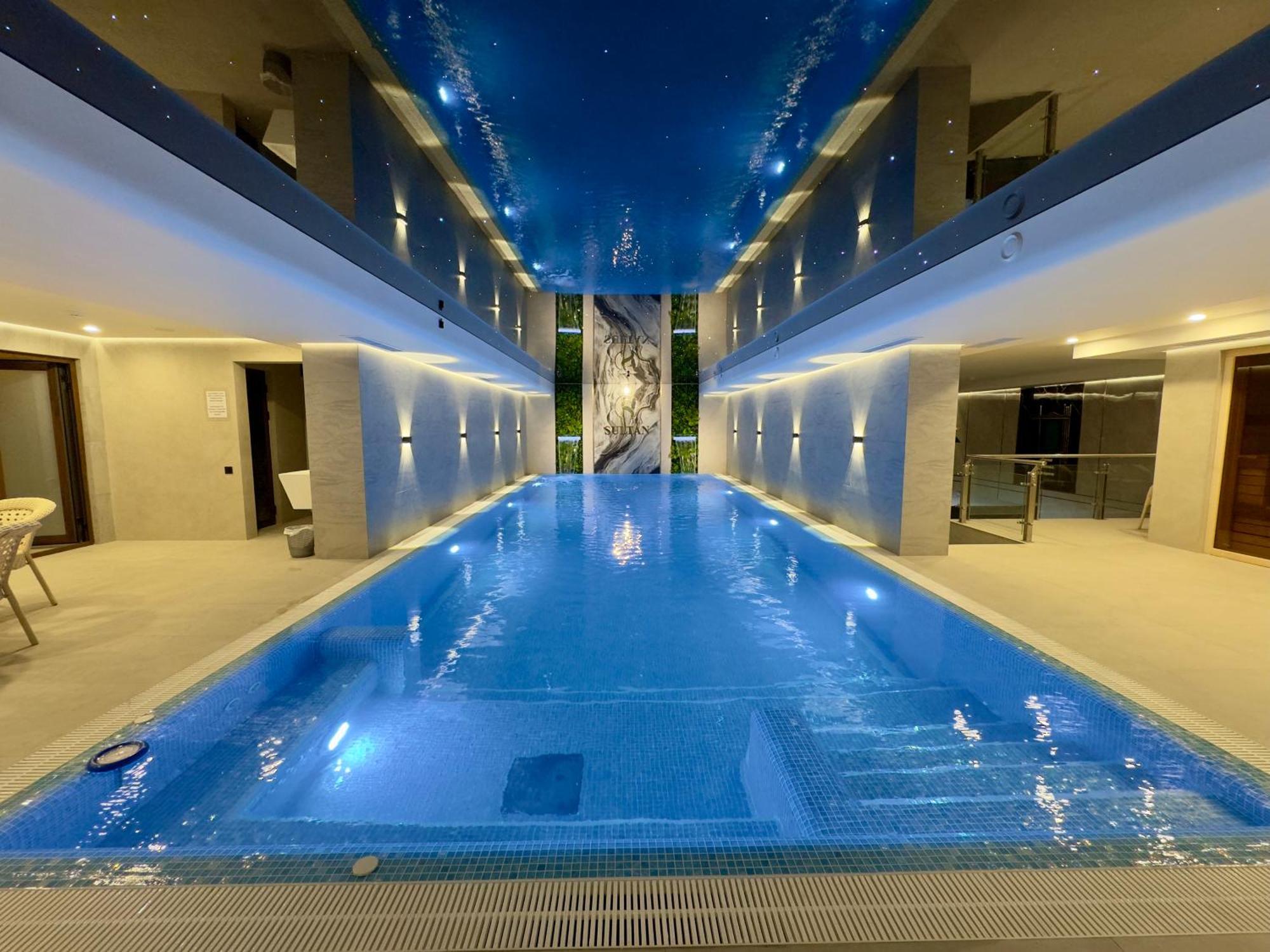 Hotel Sultan Qarshi Exterior foto